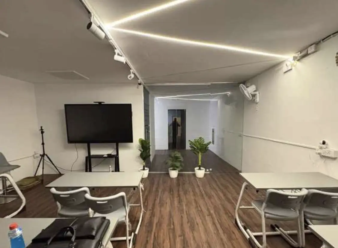 Wise Stock Research Classroom Main Hall